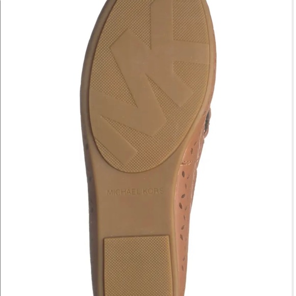 MICHAEL MICHAEL KORS Sutton Moc Toe Laser-Cut Loafer
8M - Picture 5 of 5